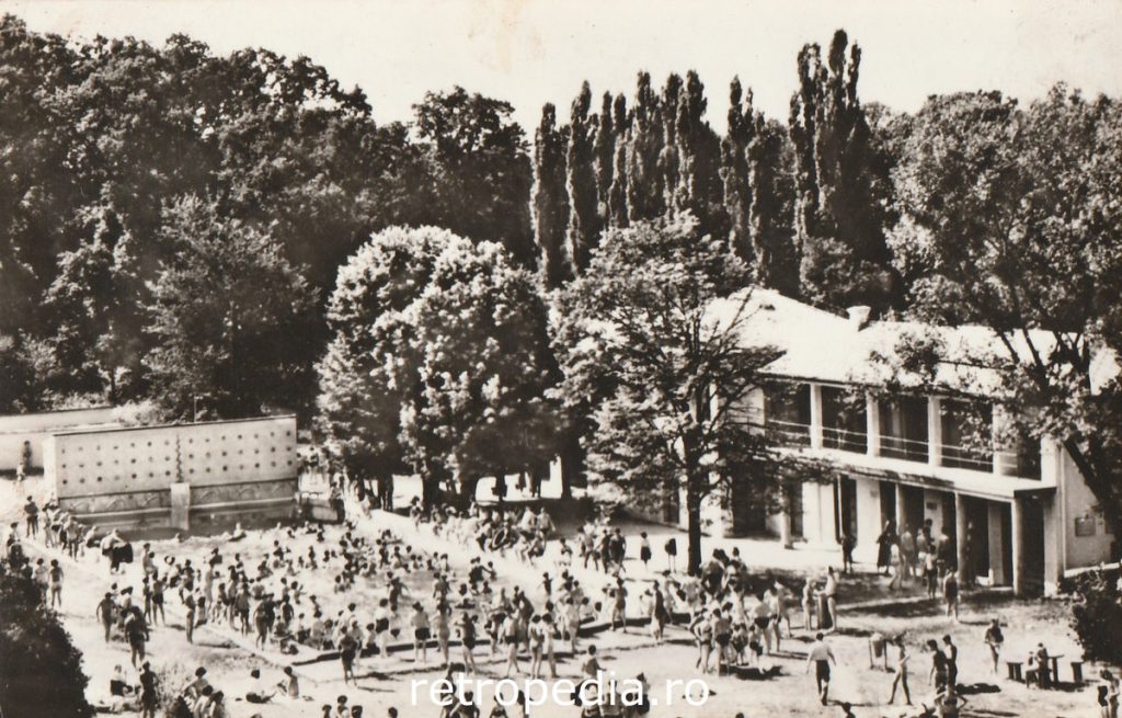 Complex hotelier modernist la Băile 1 Mai Oradea 1967, fata
